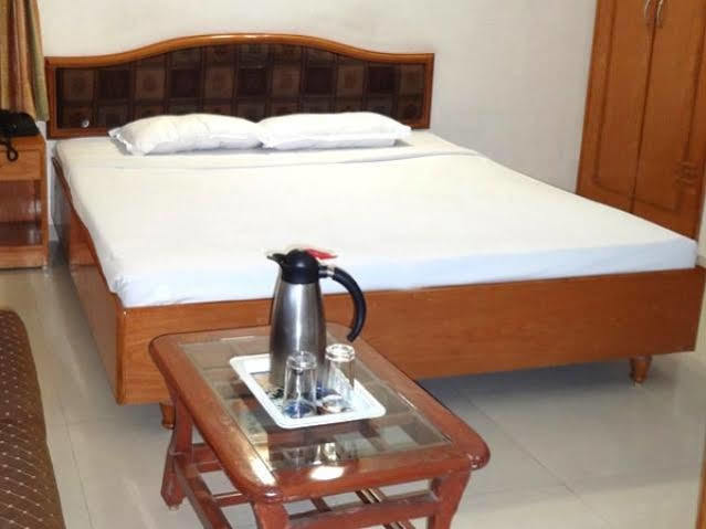 Hotel Airport Residency 아흐메다바드 외부 사진